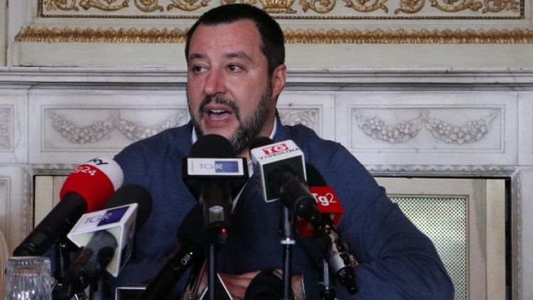 Salvini, migranti si riportano in Libia