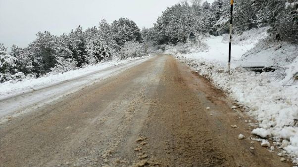 Marche,piove su costa,neve nell'interno Marche,piove su costa,neve nell'interno