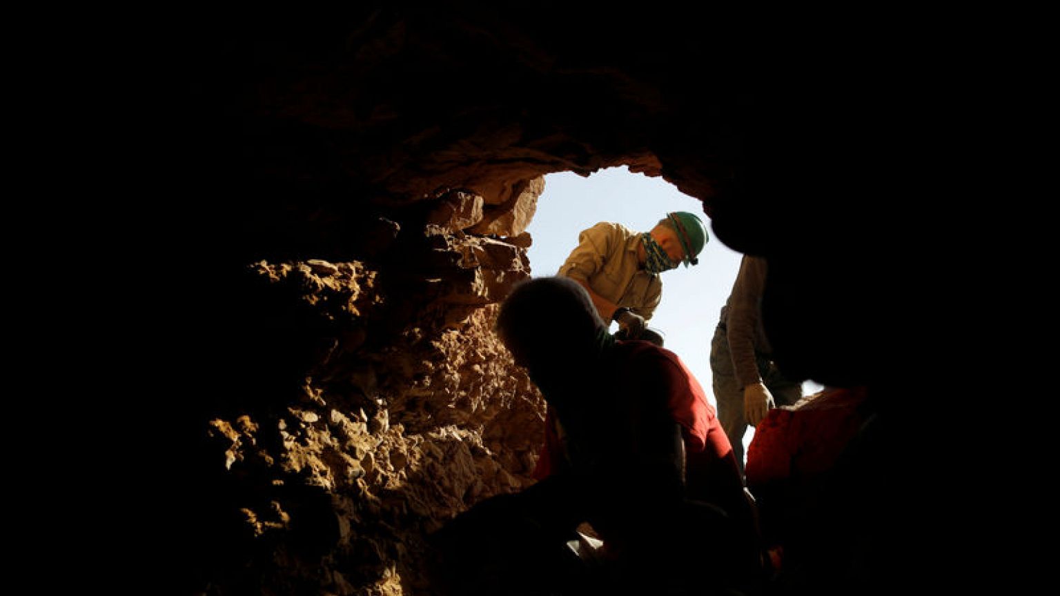 A new generation takes up the hunt for Dead Sea Scrolls