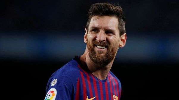 ميسي خارج تشكيلة برشلونة امام اشبيلية في كأس الملك وانضمام بواتنج ميسي خارج تشكيلة برشلونة امام اشبيلية في كأس الملك وانضمام بواتنج