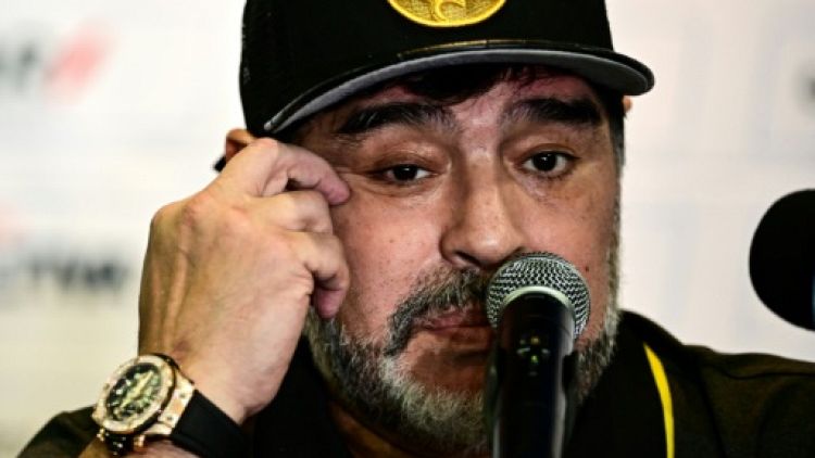 Disparition Sala: Maradona espère que l'avion "s'est trompé d'aéroport"