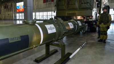 Traité INF : la Russie assure jouer la "transparence" en présentant son missile controversé Traité INF : la Russie assure jouer la "transparence" en présentant son missile controversé