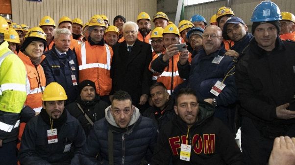 Mattarella: "Morti lavoro inaccettabili" Mattarella: "Morti lavoro inaccettabili"