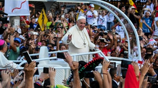 Le pape arrive au Panama sur un continent secoué par la crise vénézuélienne Le pape arrive au Panama sur un continent secoué par la crise vénézuélienne