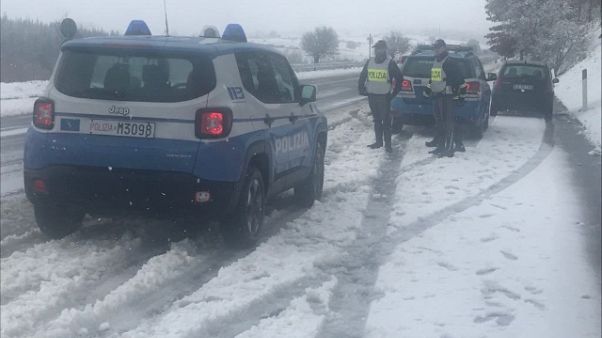 Nevica in Sardegna,a Nuoro scuole chiuse Nevica in Sardegna,a Nuoro scuole chiuse