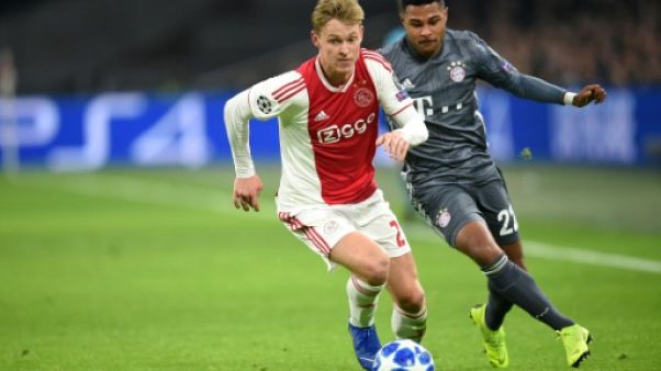 Transfert: le Barça emporte la pépite Frenkie de Jong, doublant le PSG Transfert: le Barça emporte la pépite Frenkie de Jong, doublant le PSG