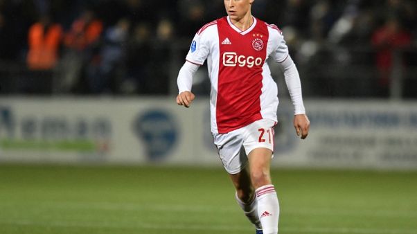 Barcelona to sign Ajax's De Jong in €86 million deal Barcelona to sign Ajax's De Jong in €86 million deal