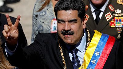الرئيس الفنزويلي يعلن قطع العلاقات الدبلوماسية مع أمريكا