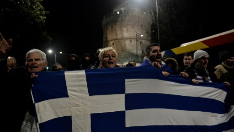 Nom de la Macédoine: le Parlement grec vote vendredi