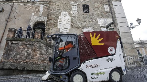 Tangenti all'Ama:Raggi,non faremo sconti Tangenti all'Ama:Raggi,non faremo sconti