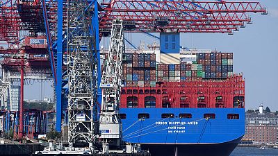 Global shipping rates slump in latest sign of economic slowdown