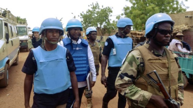 Mali: deux Casques bleus tués par une mine dans le centre du pays 