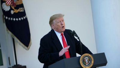 Trump cède sur son mur pour sortir du "shutdown" le plus long de l'histoire Trump cède sur son mur pour sortir du "shutdown" le plus long de l'histoire