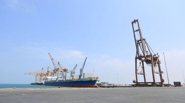 الأمم المتحدة: حريق يلحق ضررا بصوامع قمح حيوية في الحديدة باليمن الأمم المتحدة: حريق يلحق ضررا بصوامع قمح حيوية في الحديدة باليمن