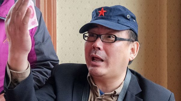 Spy novels, 'daigou' and democracy: the many lives of Australian writer held in China Spy novels, 'daigou' and democracy: the many lives of Australian writer held in China