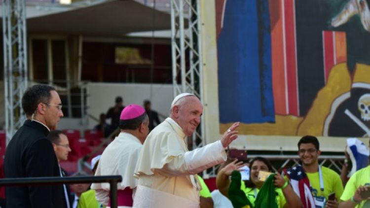 Le pape François salue les bénévoles des JMJ, le 27 janvier 2019 à Panama