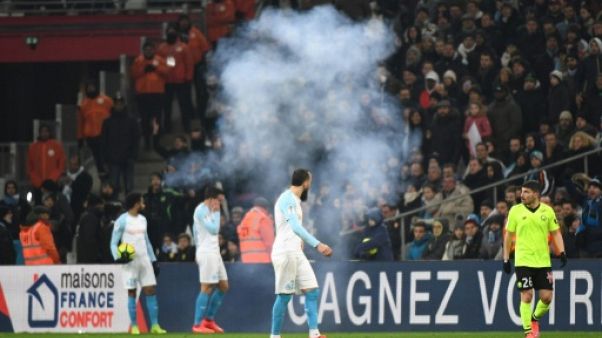 Ligue 1: huis clos total pour Marseille à titre conservatoire après les incidents contre Lille Ligue 1: huis clos total pour Marseille à titre conservatoire après les incidents contre Lille