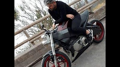 Tessera giornalista a vittima Genova Tessera giornalista a vittima Genova