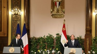 Macron à Sissi: la "stabilité" d'un pays va de pair avec "le respect des libertés" Macron à Sissi: la "stabilité" d'un pays va de pair avec "le respect des libertés"