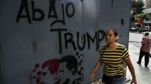 Venezuela: Washington accentue la pression sur Maduro, qui riposte Venezuela: Washington accentue la pression sur Maduro, qui riposte