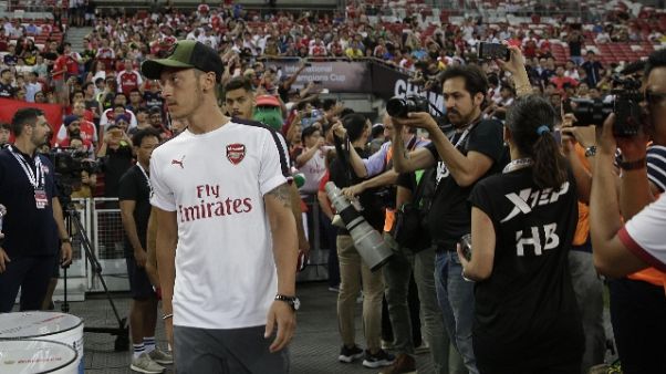 Perisic per Ozil, ingaggio è un ostacolo Perisic per Ozil, ingaggio è un ostacolo