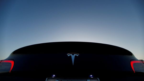 Tesla seen forecasting first-quarter loss after Musk warning Tesla seen forecasting first-quarter loss after Musk warning