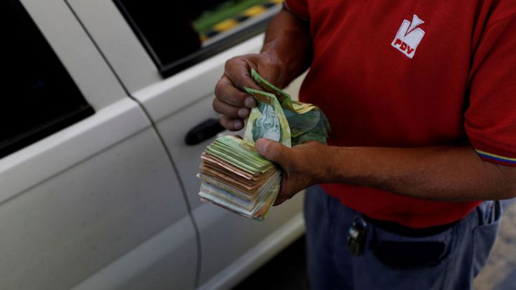 Venezuela approves parallel currency exchange system amid political crisis