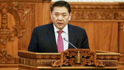 Mongolie: le président du Parlement limogé après des manifestations Mongolie: le président du Parlement limogé après des manifestations