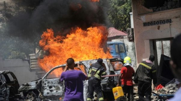 Somalie: au moins 2 morts dans un attentat à la voiture piégée Somalie: au moins 2 morts dans un attentat à la voiture piégée