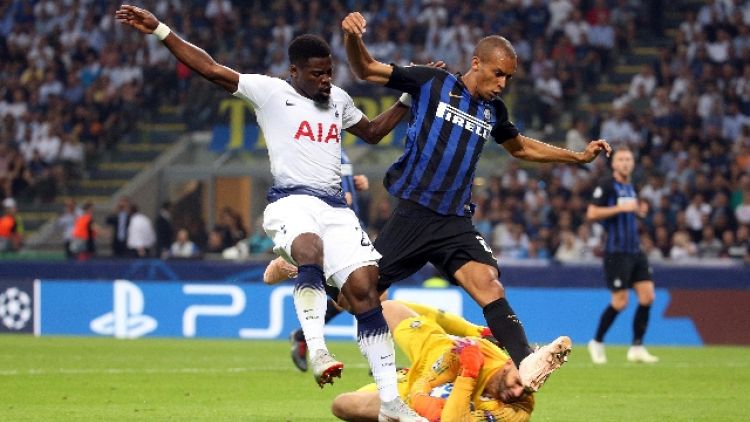 Monaco:obiettivo Miranda,Inter non molla