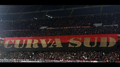C.Italia: cori Curva Milan contro Napoli