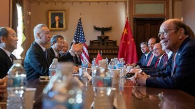 Washington et Pékin reprennent des négociations commerciales sous haute tension Washington et Pékin reprennent des négociations commerciales sous haute tension