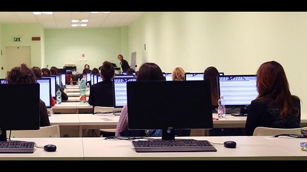 Alternanza e stage,più chance per lavoro Alternanza e stage,più chance per lavoro