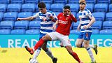 Huddersfield sign striker Grant from Charlton