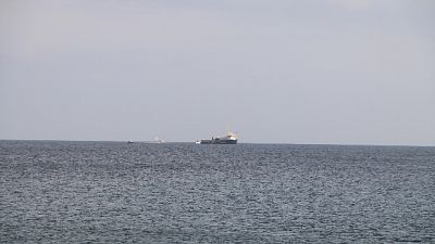 Sea Watch:sbarco pare vicino, aspettiamo Sea Watch:sbarco pare vicino, aspettiamo