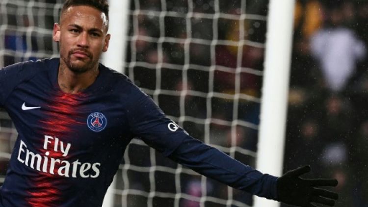 Paris-SG: Neymar à Barcelone pour commencer son protocole médical