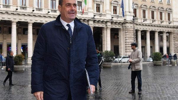 Pd: voto circoli, Zingaretti al 47,95% Pd: voto circoli, Zingaretti al 47,95%