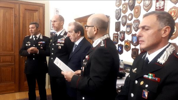 Regolamento conti tra sinti, 6 arrestati Regolamento conti tra sinti, 6 arrestati