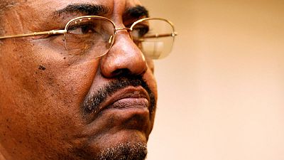 الرئيس السوداني يعلن إعادة فتح الحدود مع إريتريا بعد عام من إغلاقها