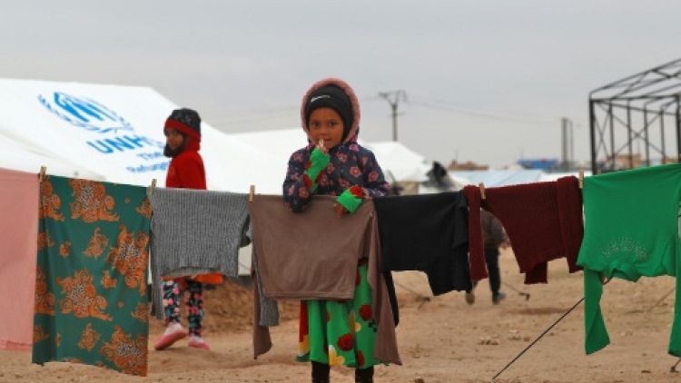 Syrie: le froid hivernal a tué 29 enfants fuyant les combats contre l'EI 