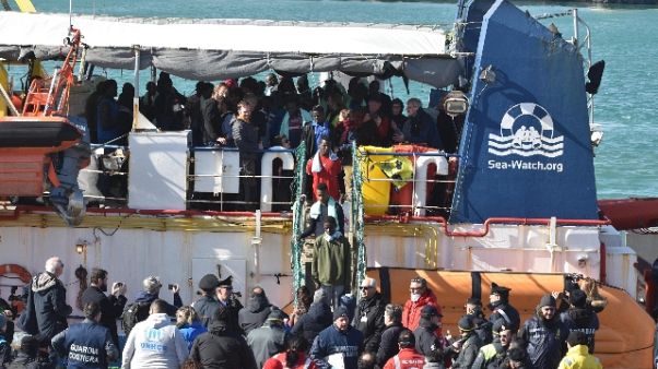 'Una settimana di lezioni sui migranti' 'Una settimana di lezioni sui migranti'