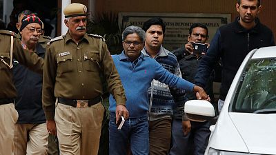 محكمة هندية تأمر باحتجاز شخصين آخرين سلمتهما الإمارات في قضية رشوة
