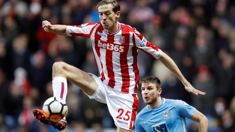 Crouch set for Premier League return with Burnley in Vokes swap deal