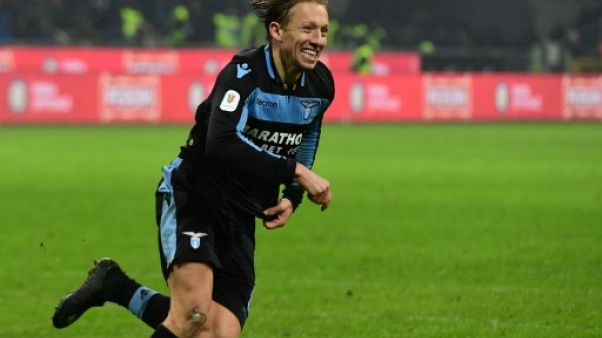 Coupe d'Italie: la Lazio sort l'Inter et rejoint le Milan AC en demi-finale Coupe d'Italie: la Lazio sort l'Inter et rejoint le Milan AC en demi-finale
