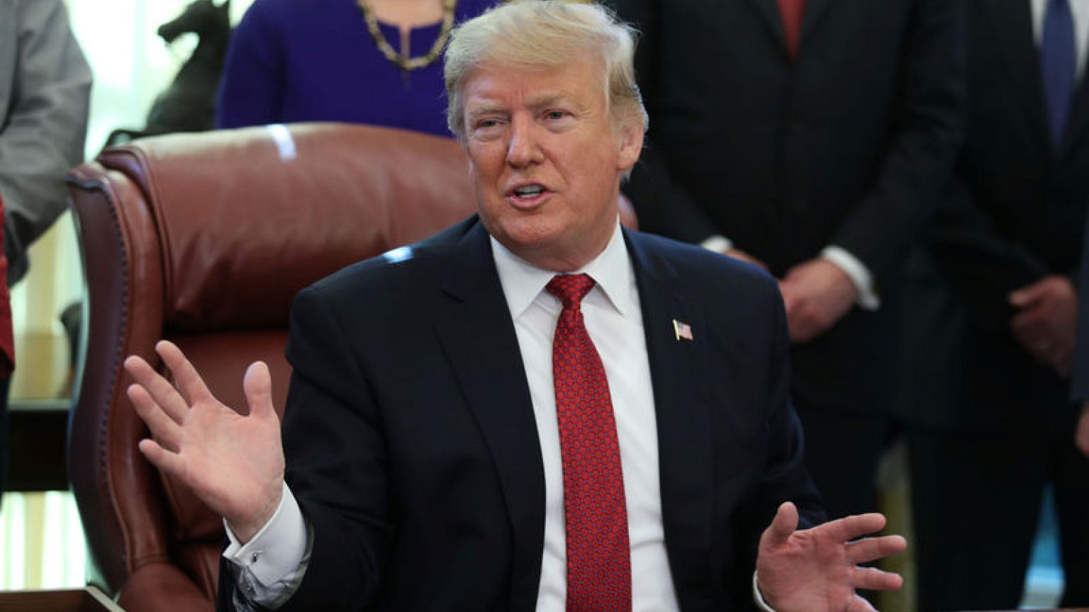 Trump: assured by Rosenstein he's not a target of Mueller probe - NYT