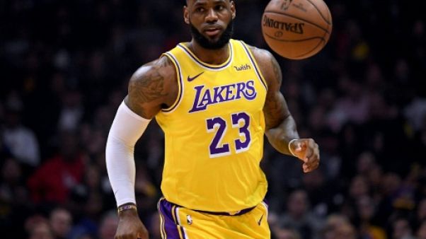 NBA: LeBron James de retour avec les Lakers NBA: LeBron James de retour avec les Lakers
