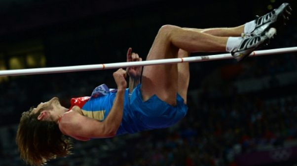 Athlétisme: 12 Russes suspendus pour dopage dont Ukhov, champion olympique en 2012 Athlétisme: 12 Russes suspendus pour dopage dont Ukhov, champion olympique en 2012