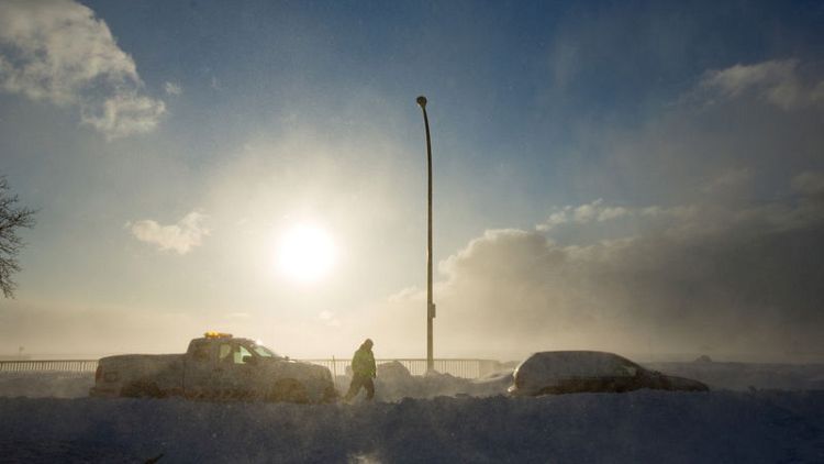 In U.S. Midwest, 19F feels like heat wave after days of brutal cold