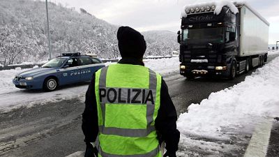 Autobrennero chiusa per neve in A.Adige Autobrennero chiusa per neve in A.Adige