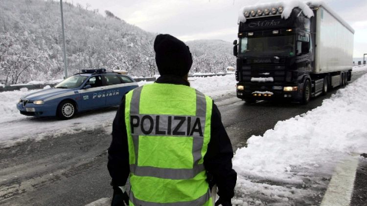 Autobrennero chiusa per neve in A.Adige